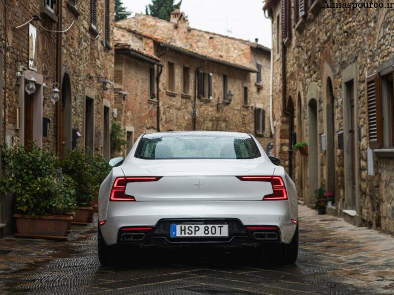 شیک و اتوخورده! پشت فرمان پولستار ۱ جدید